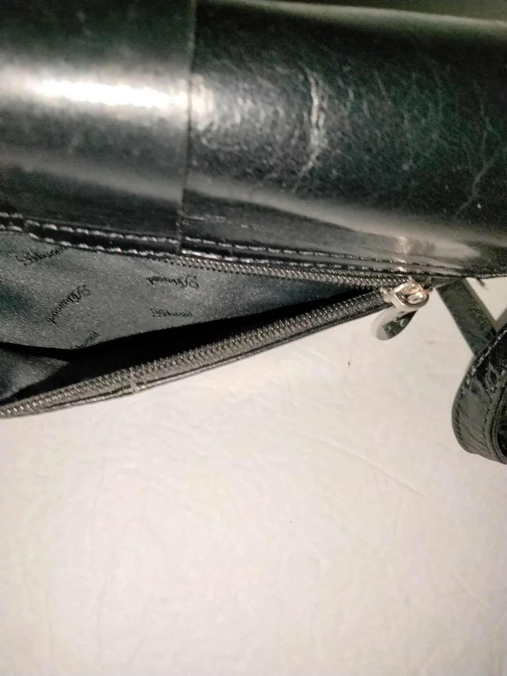 Ashwood Classic Black Genuine Leather Sleek Crossbody Bag with Adjustable Strap